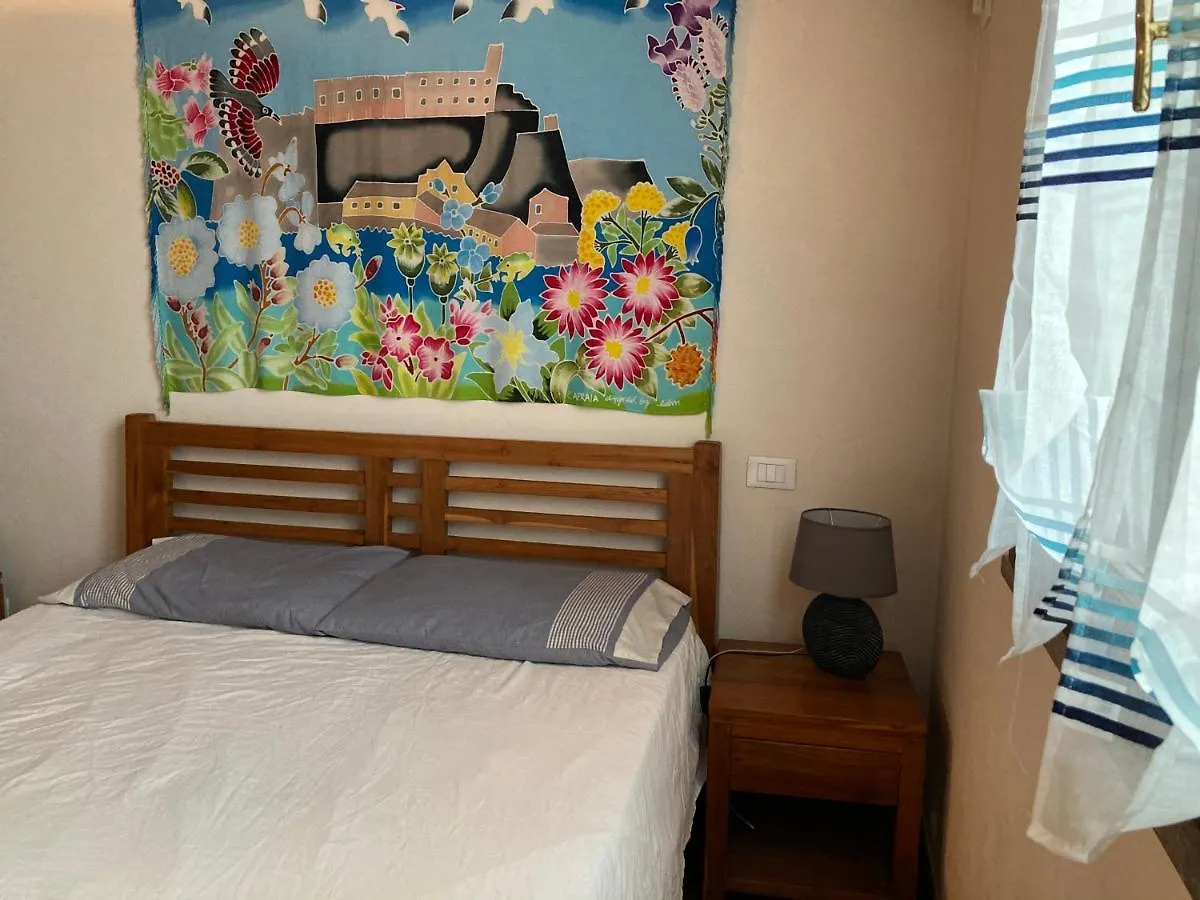 Casa a Capraia porticciolo: vista mare indimenticabile!